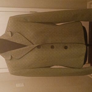 Jones Studio Light Green/Black Woven Fabric.